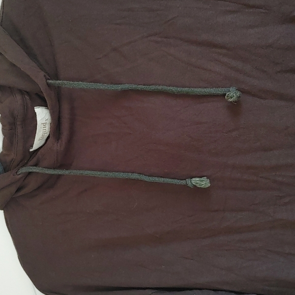 LIQUID X. Greenish black long sleeves hoodie light sweater size Small - Picture 2 of 7